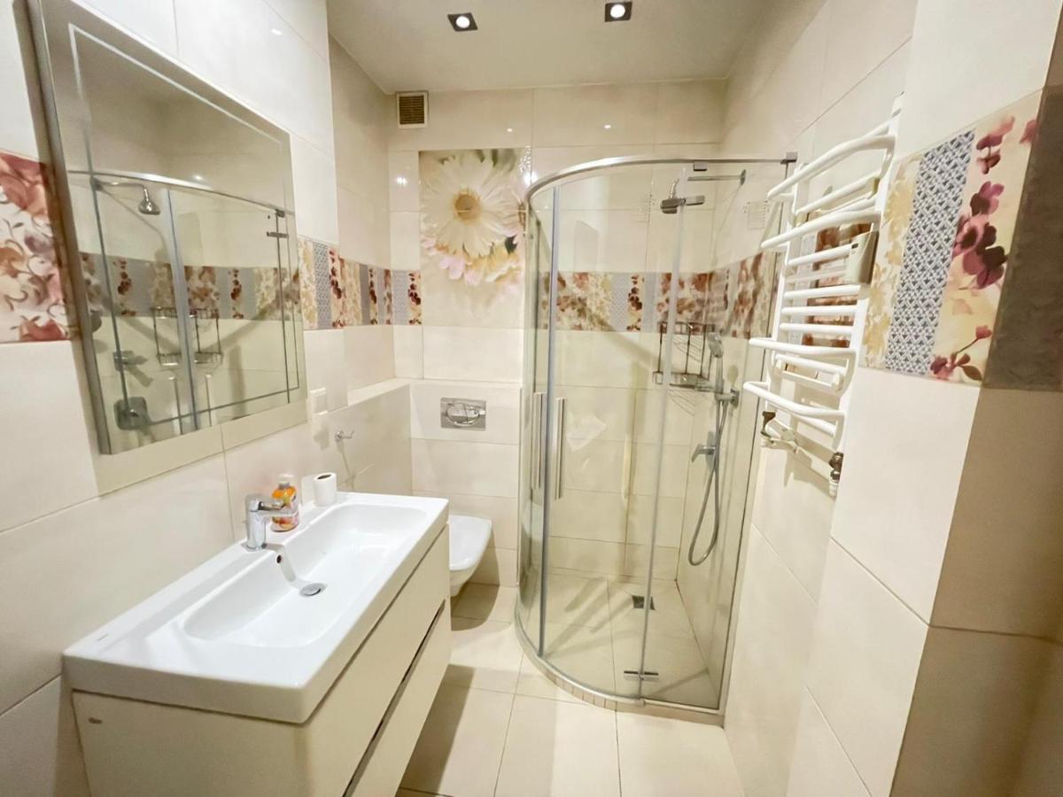 Yourapart Wilcza Warsaw Ngoại thất bức ảnh